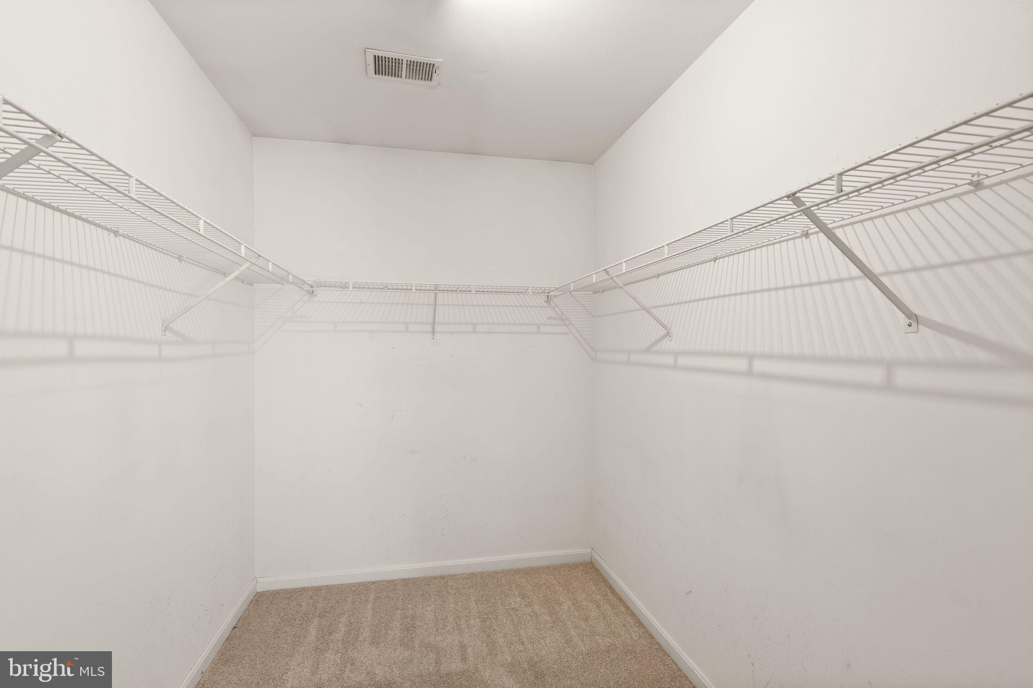 405 Heronwood Ct