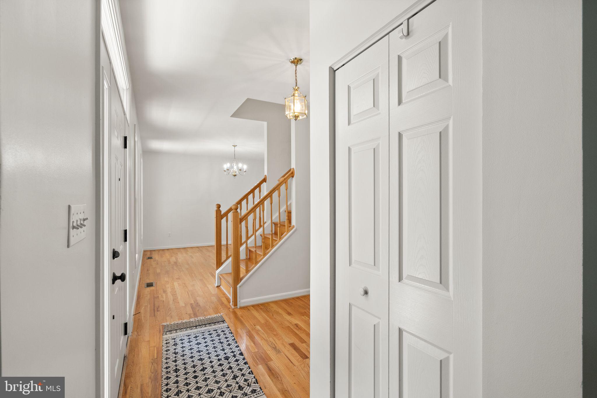 405 Heronwood Ct