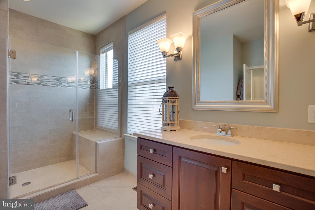 23435 EVENING PRIMROSE SQ