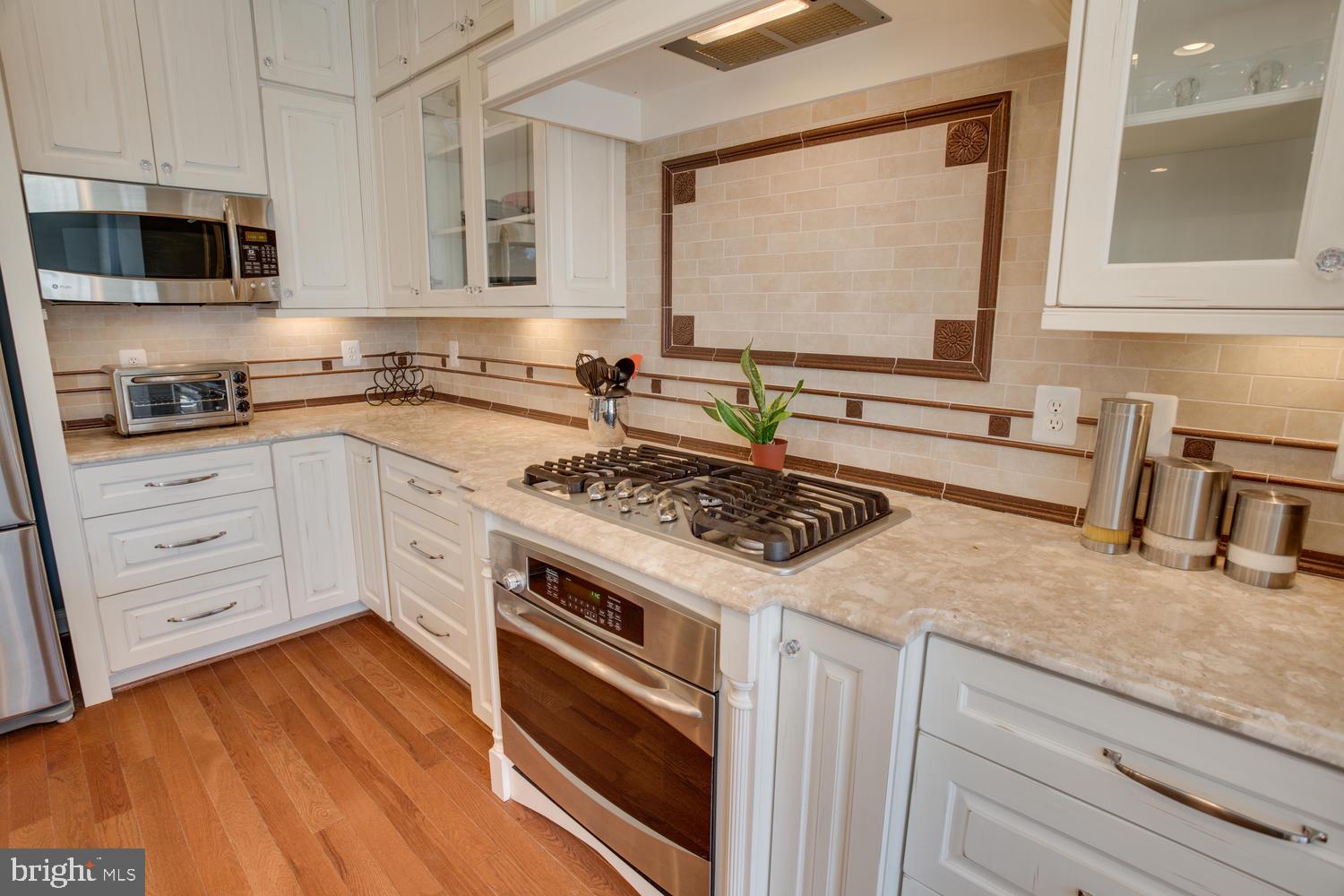 23435 EVENING PRIMROSE SQ