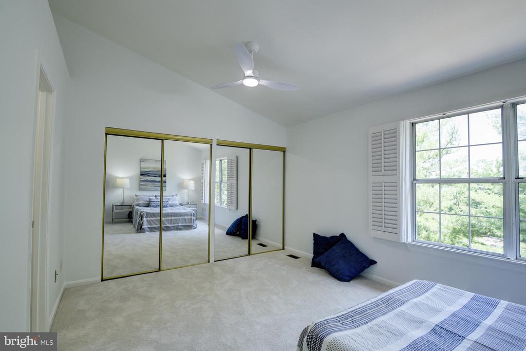 21690 Calamary Cir
