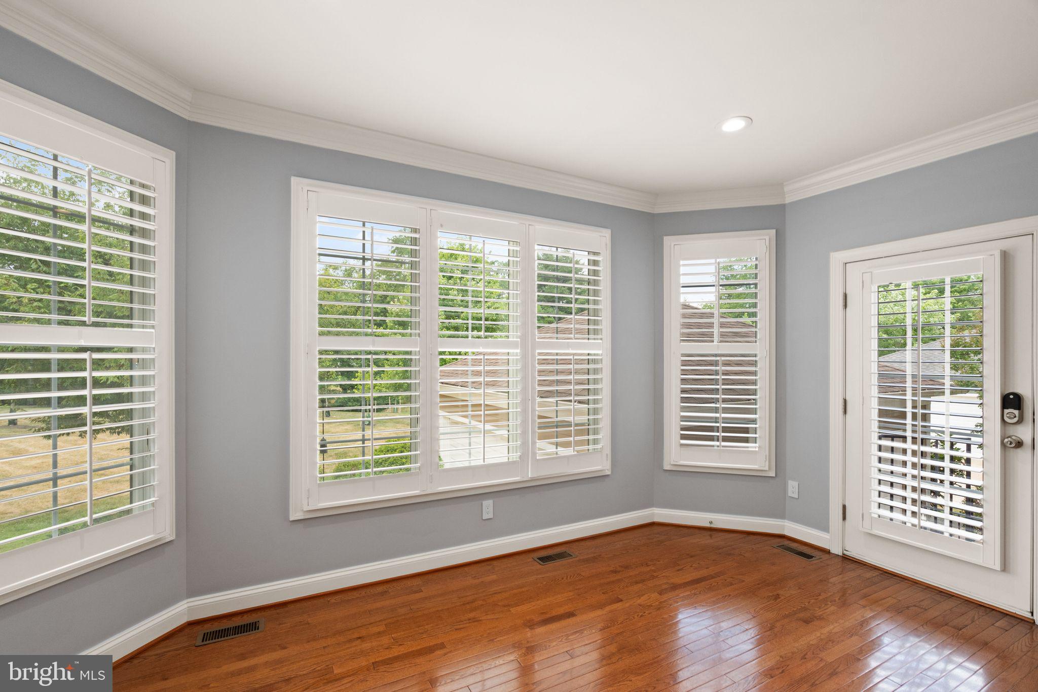 113 Amalfi Ct