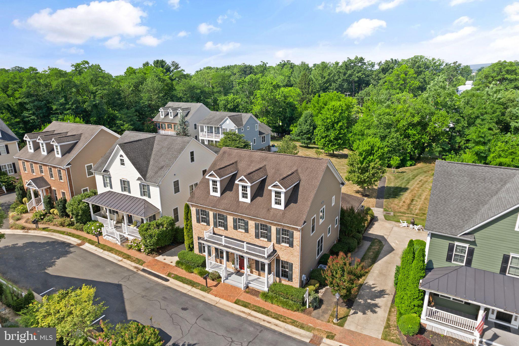 113 Amalfi Ct