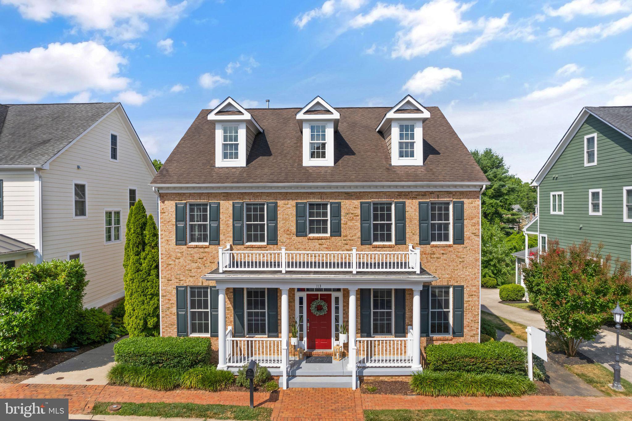 113 Amalfi Ct
