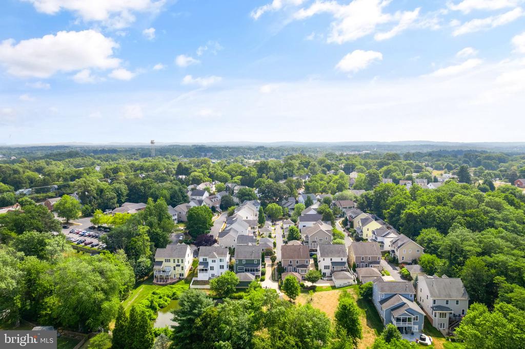 113 Amalfi Ct