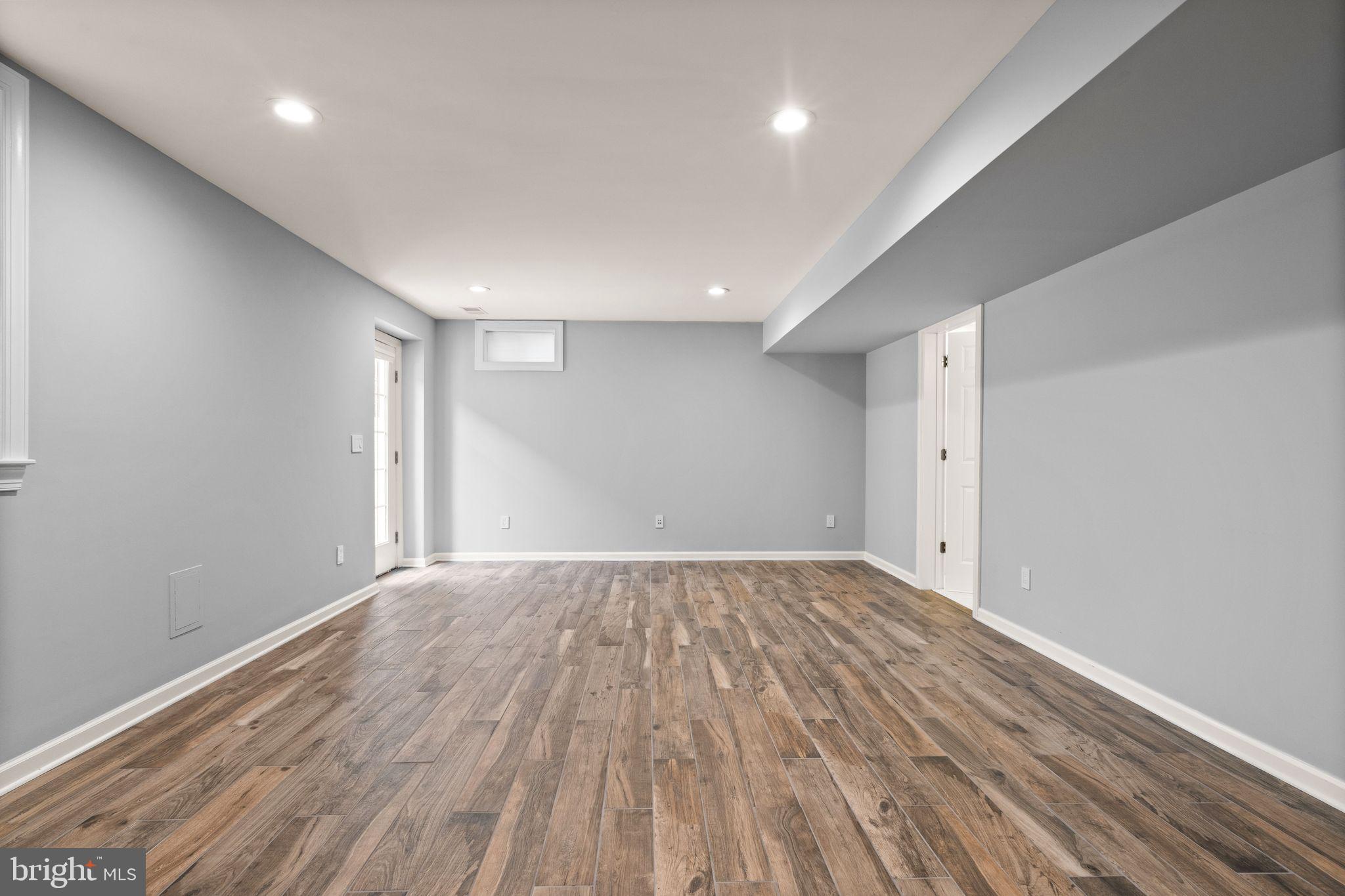 113 Amalfi Ct