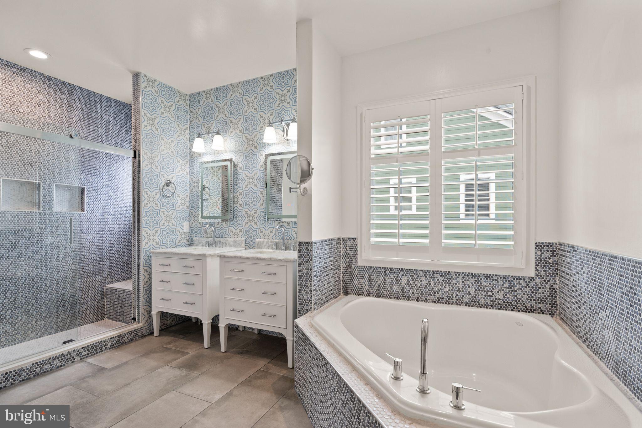 113 Amalfi Ct