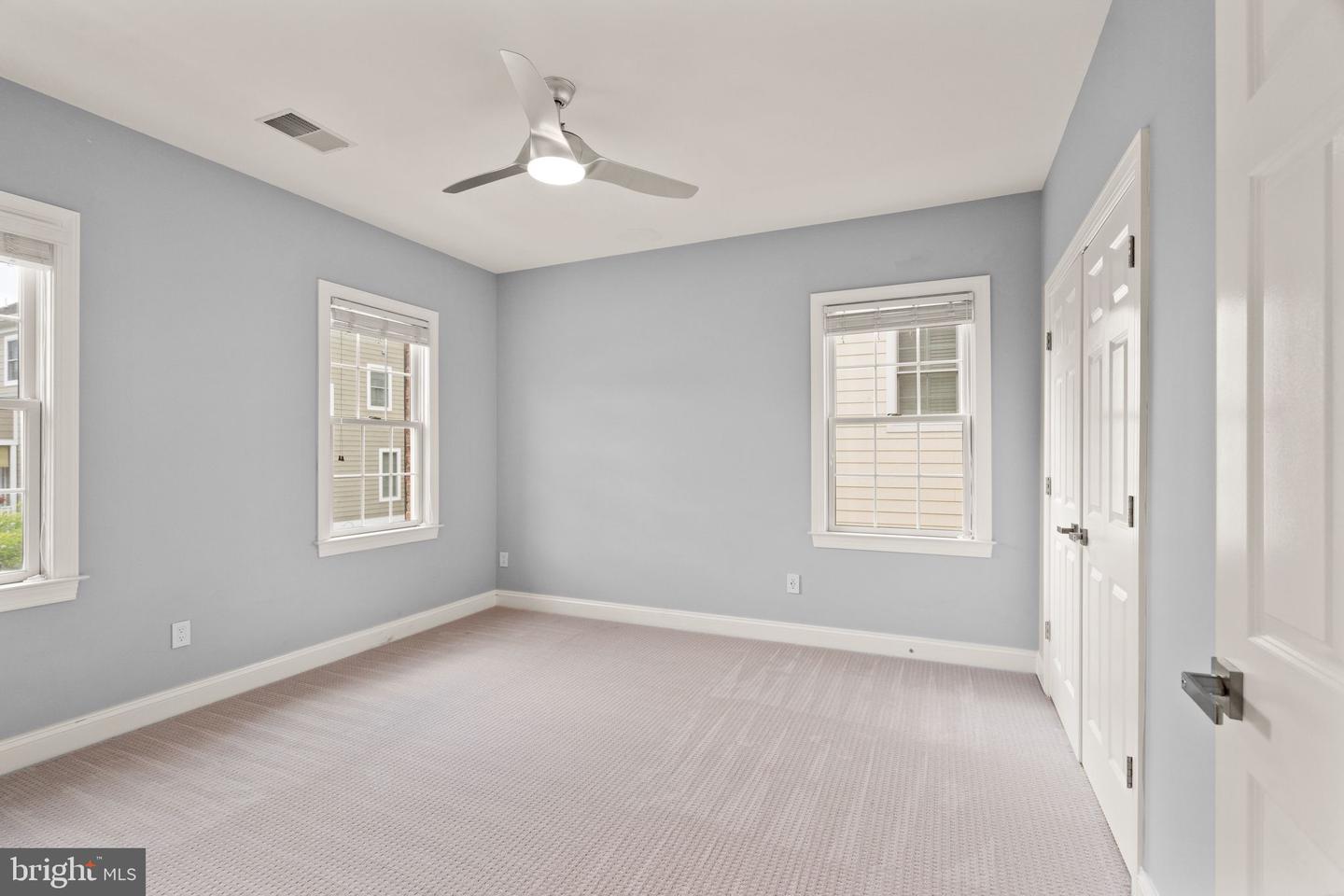 113 Amalfi Ct