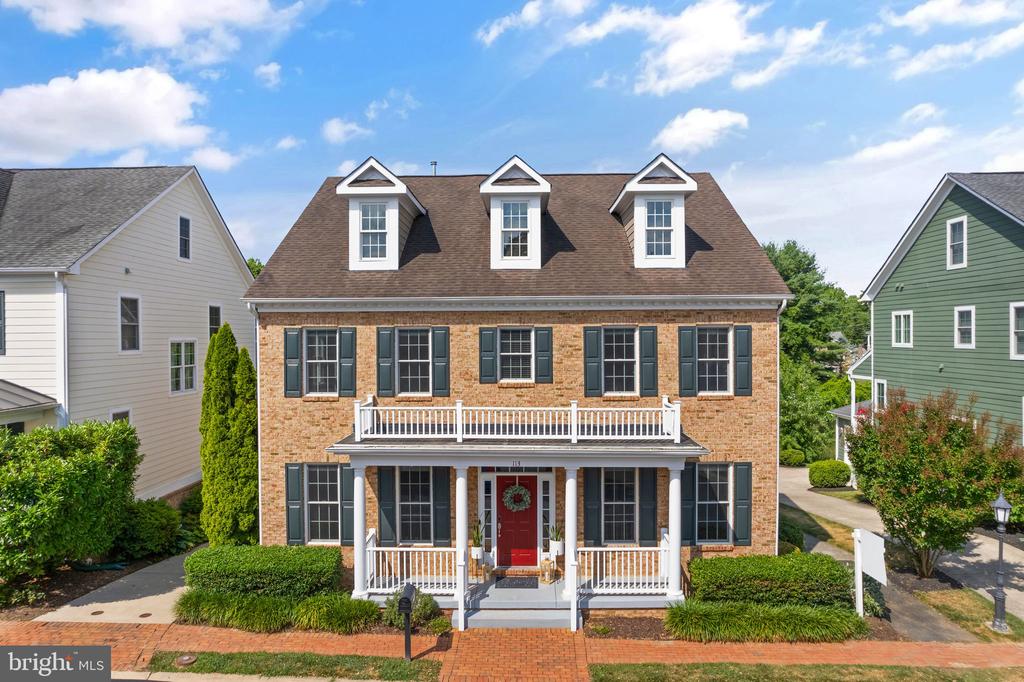 113 Amalfi Ct