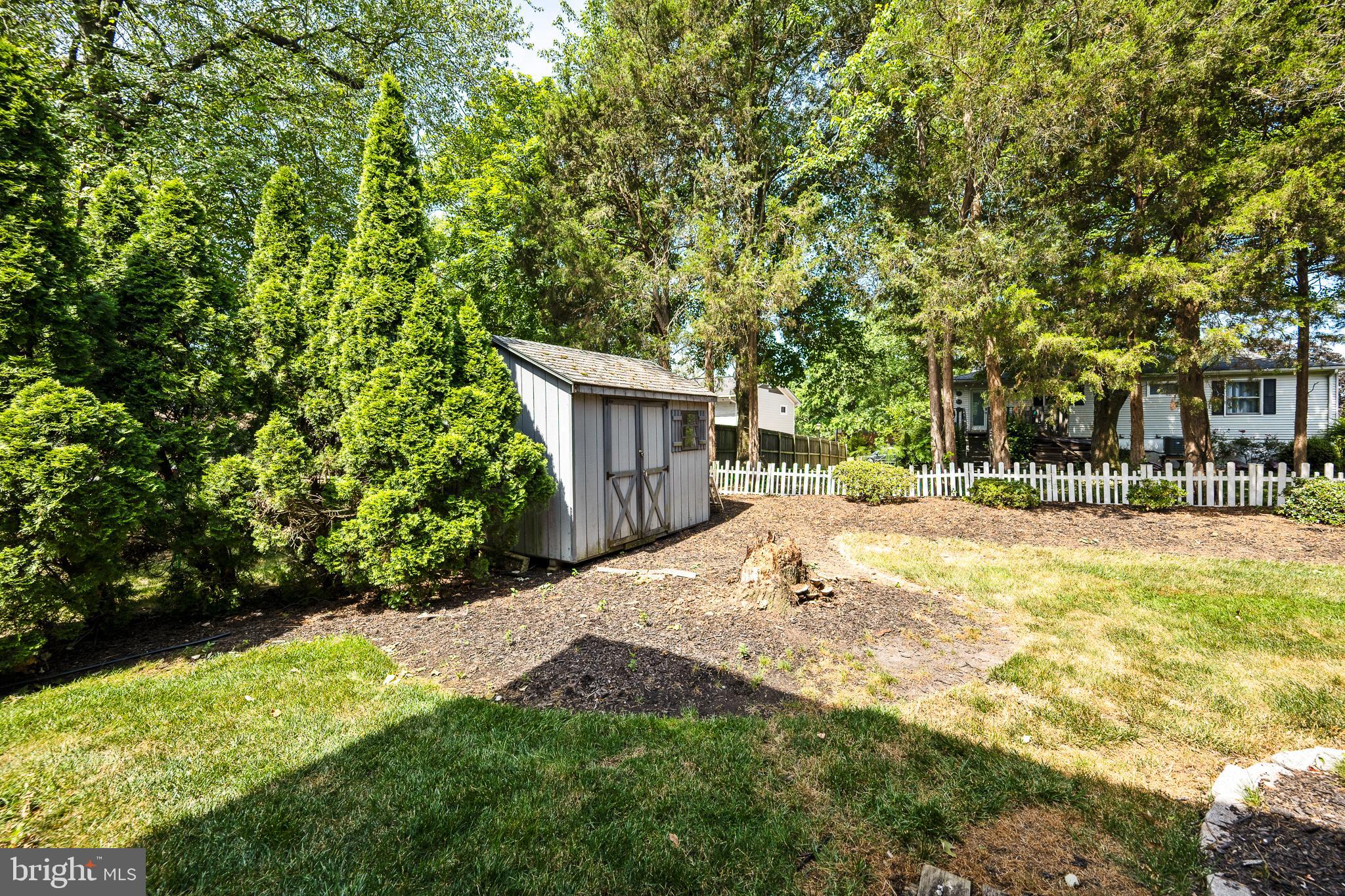 505 S Maple Ct
