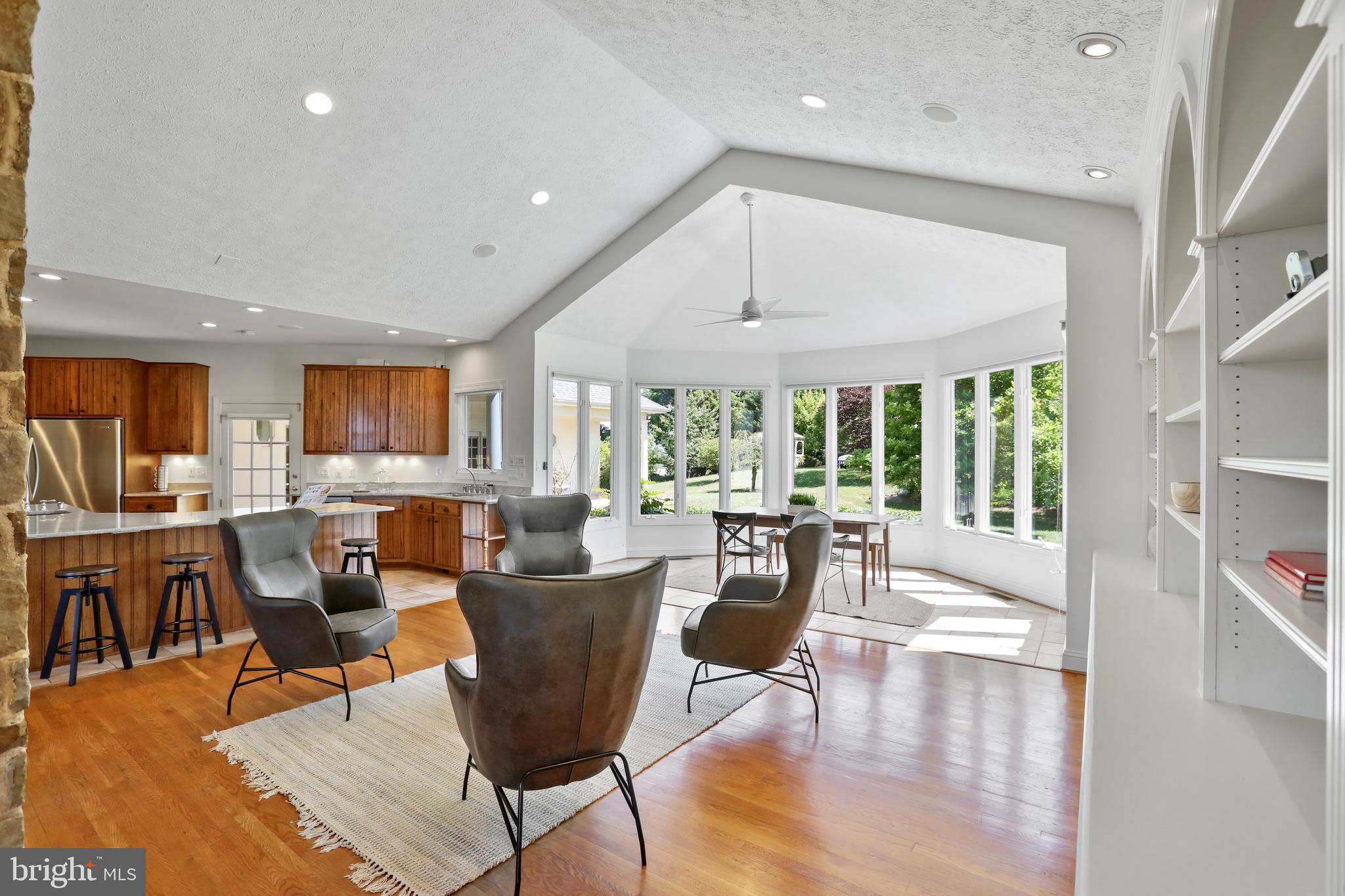 15200 Highview Ct