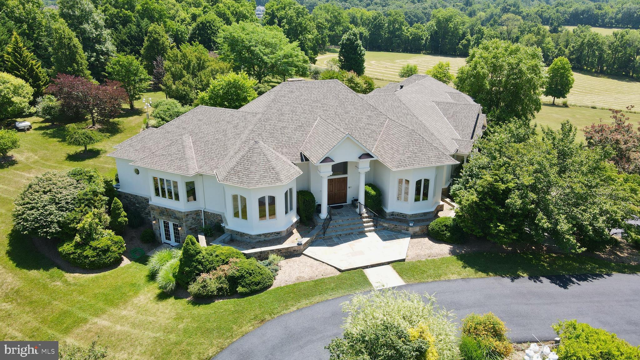 15200 Highview Ct