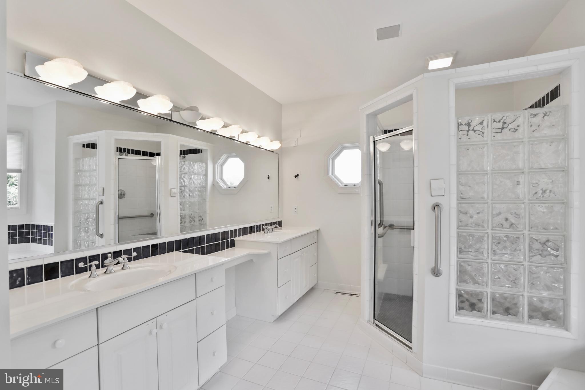 15200 Highview Ct