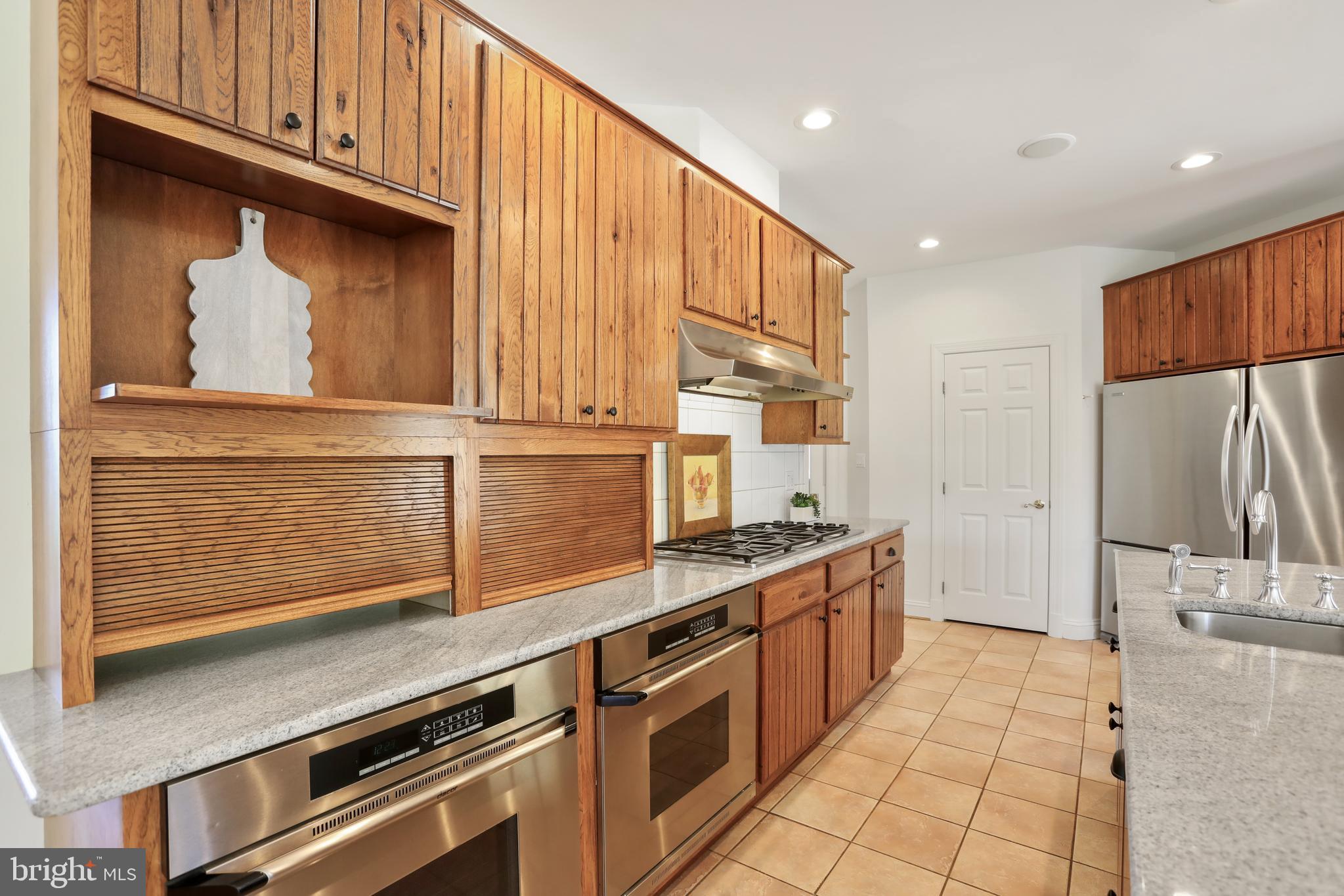 15200 Highview Ct