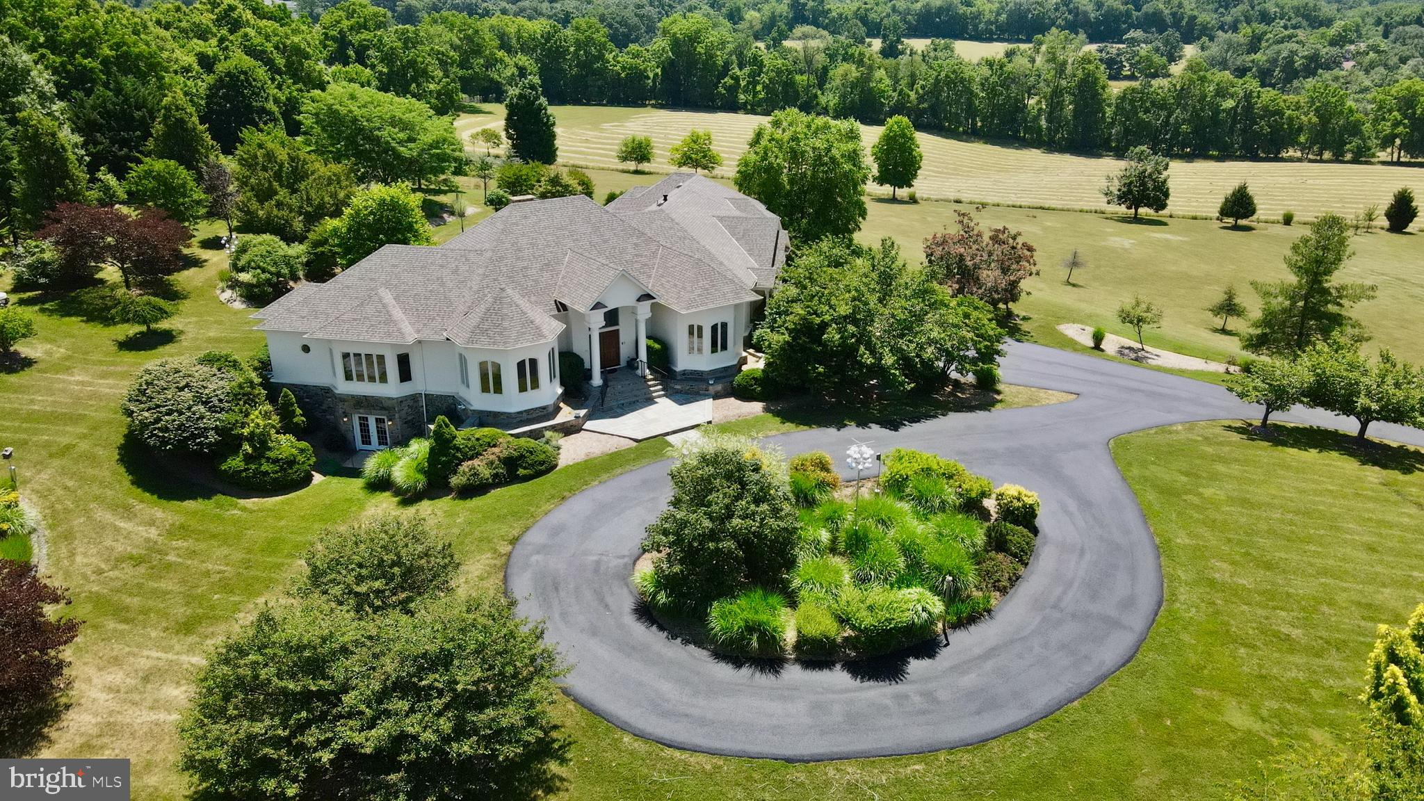 15200 Highview Ct