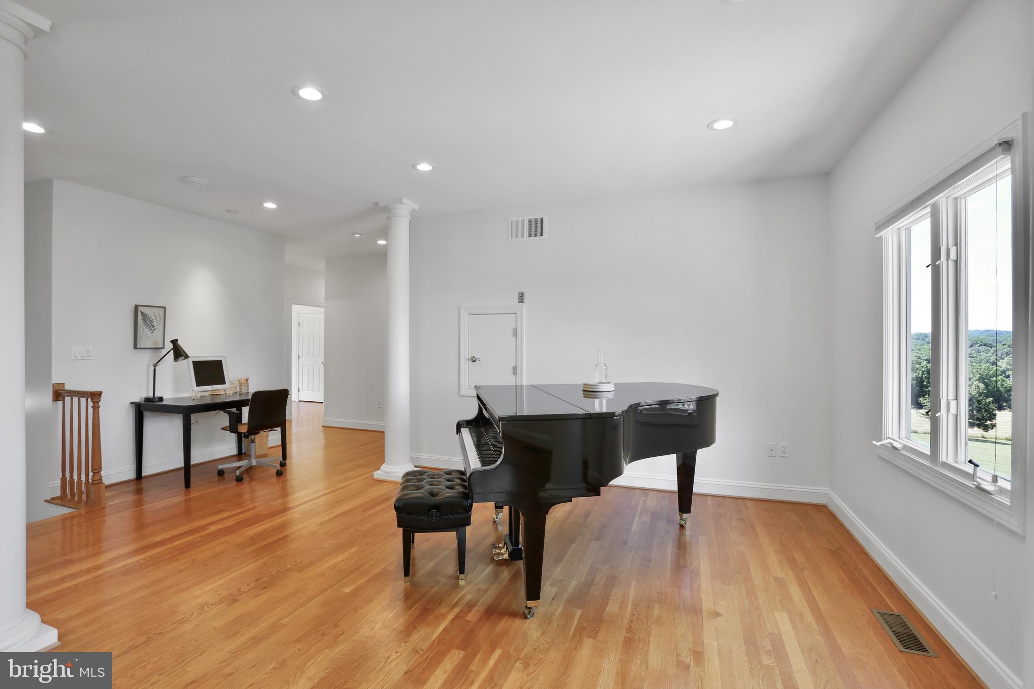 15200 Highview Ct