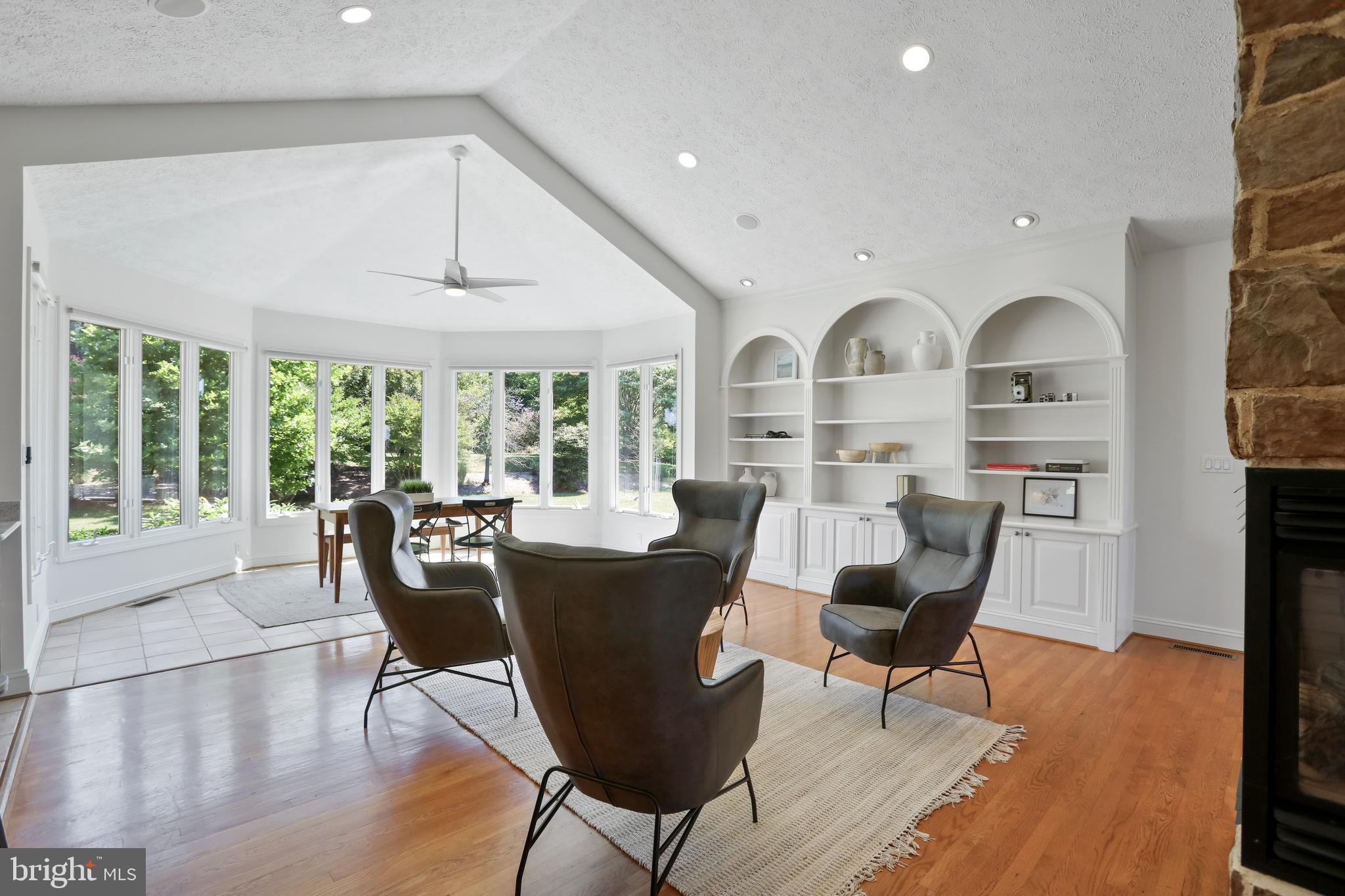15200 Highview Ct