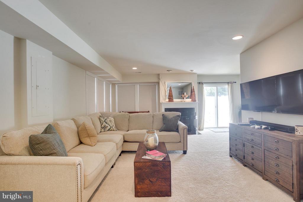 42675 NEW DAWN TER