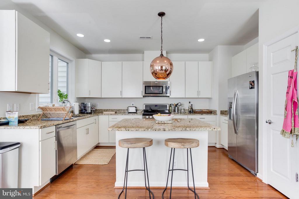 42675 NEW DAWN TER