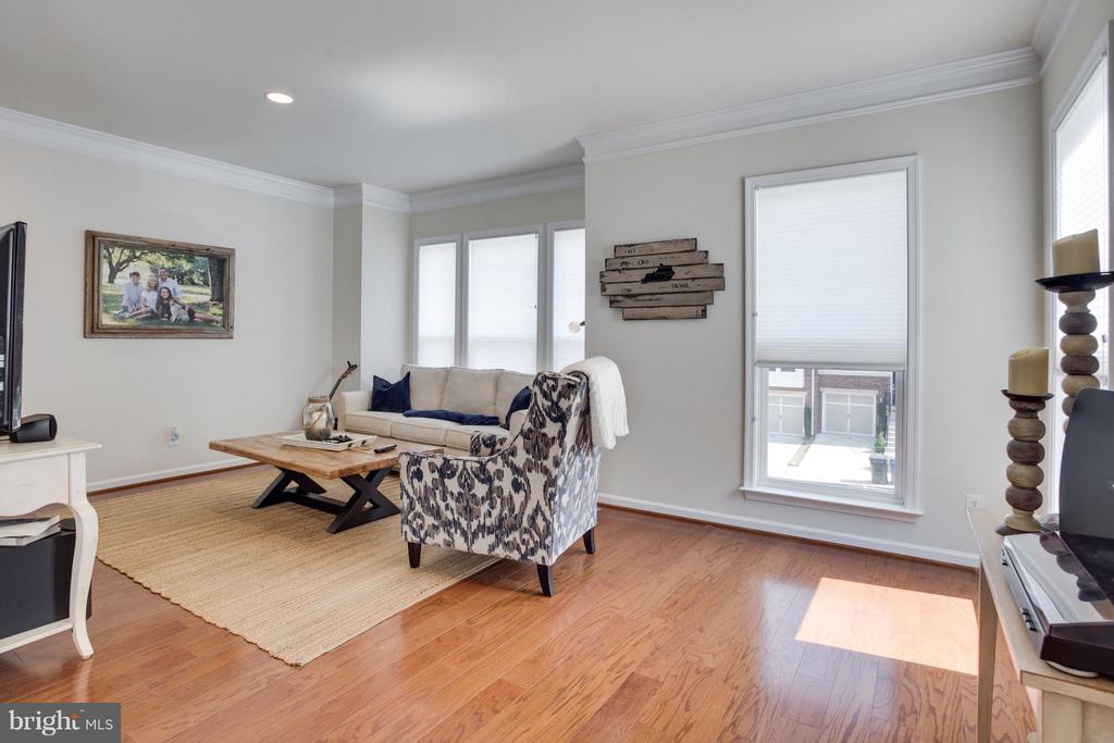 42675 NEW DAWN TER