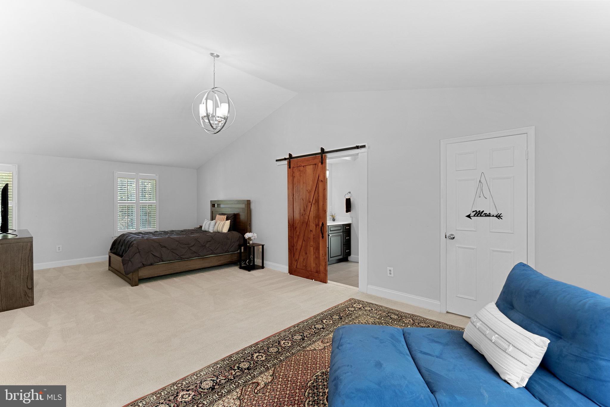 4 Moss Rd