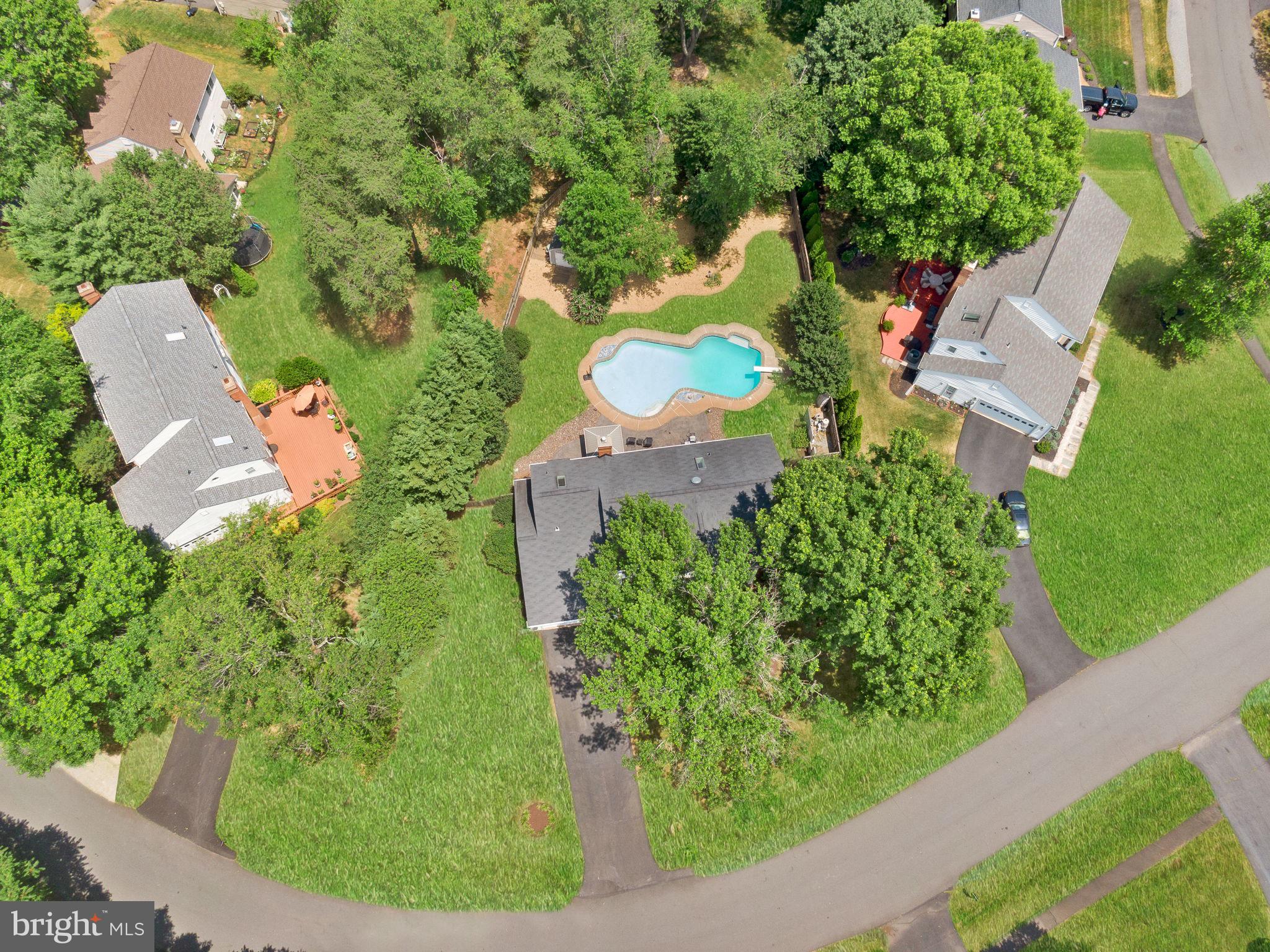 4 Moss Rd