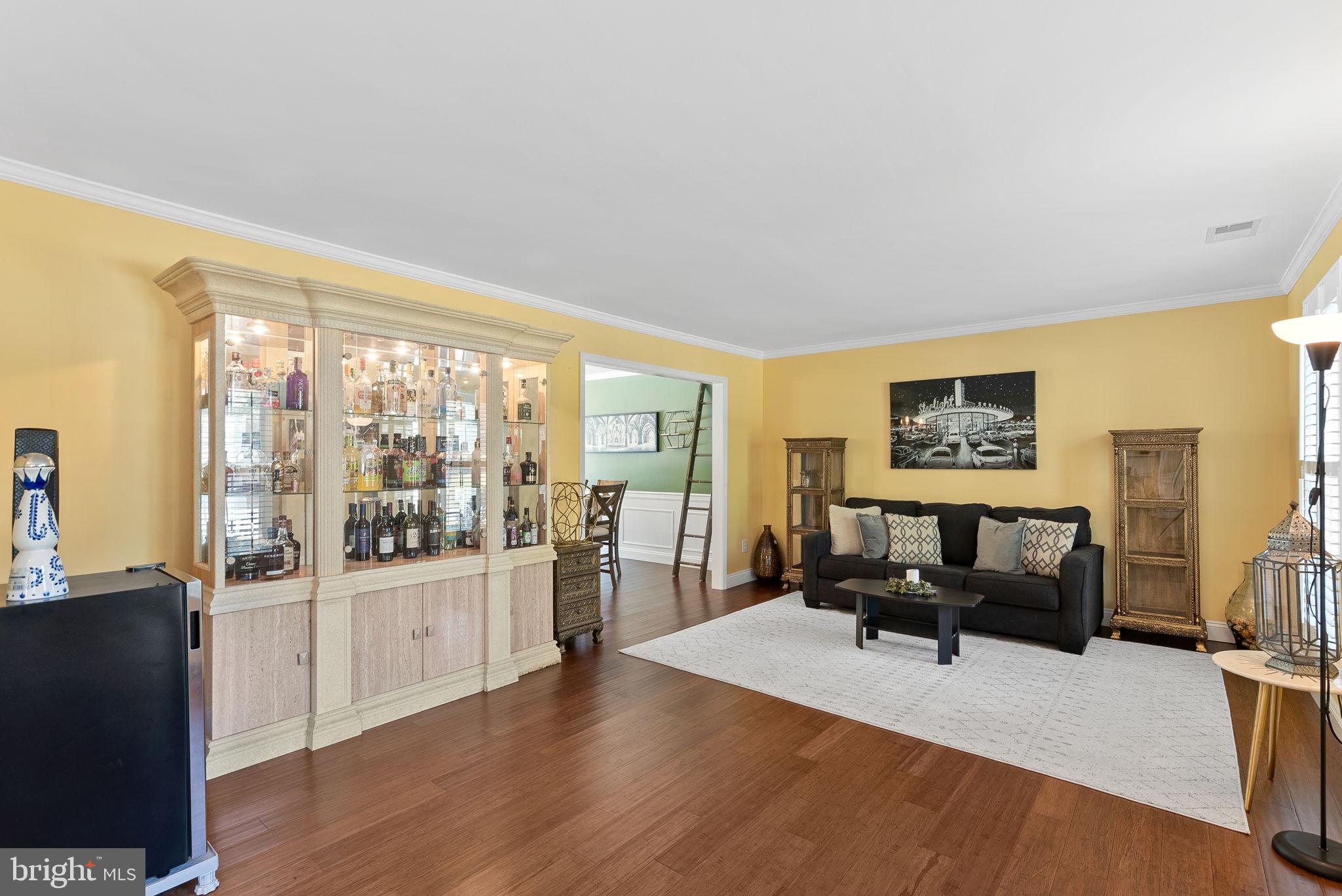 4 Moss Rd