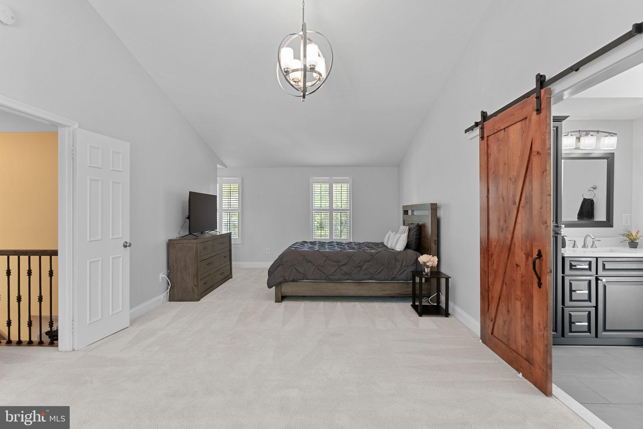 4 Moss Rd