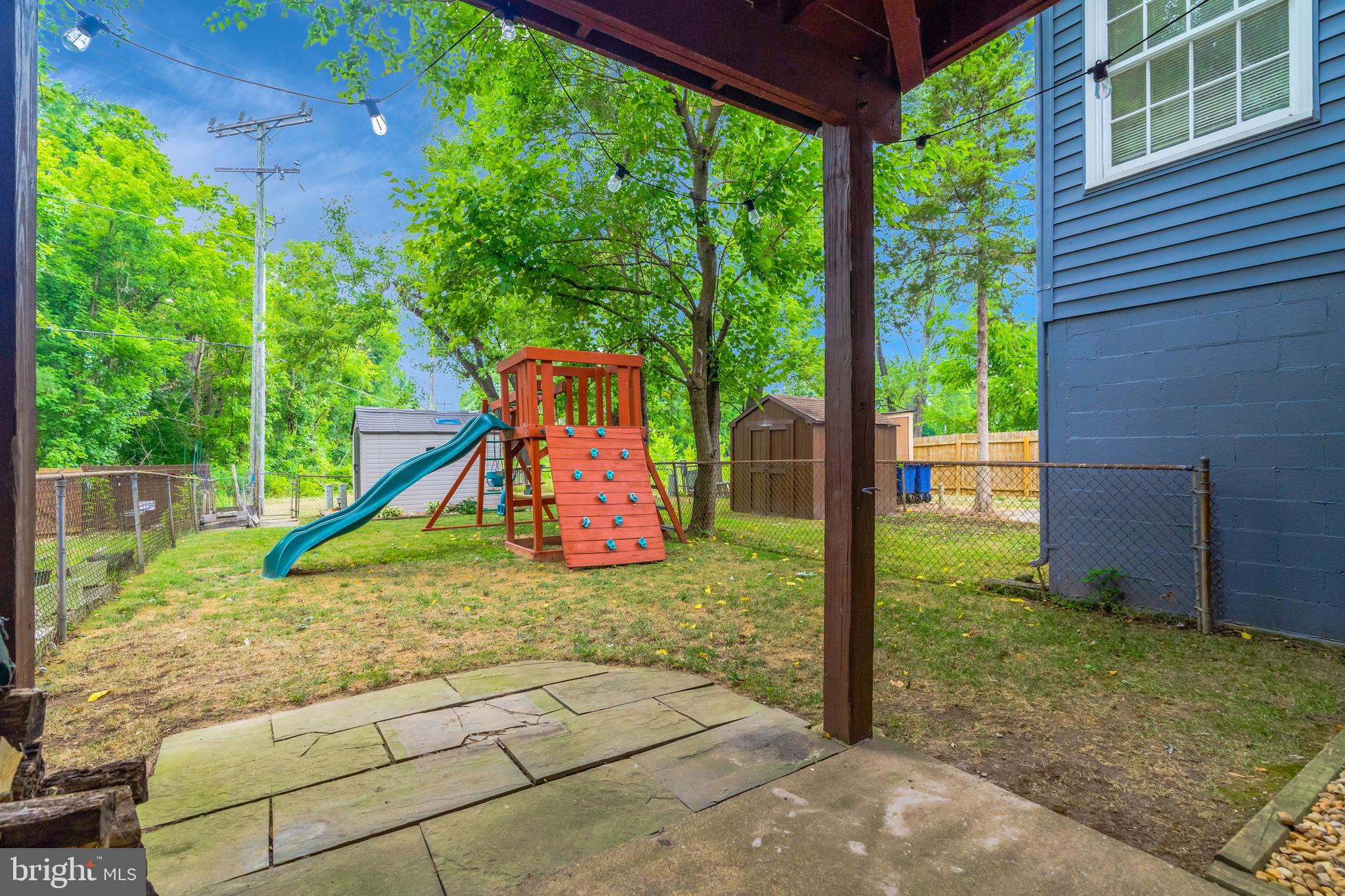 339 Shenandoah St SE