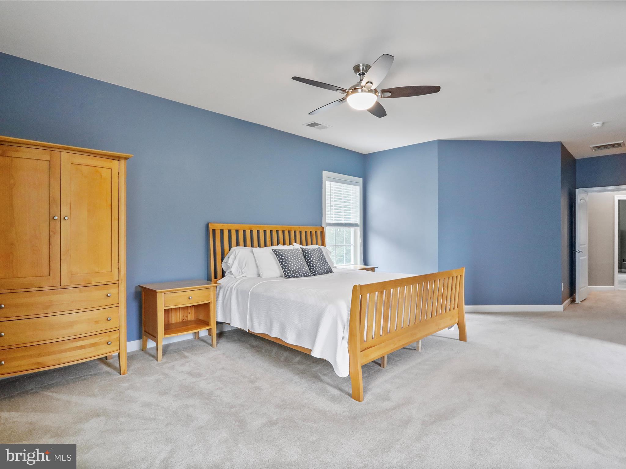 40594 Banshee Dr