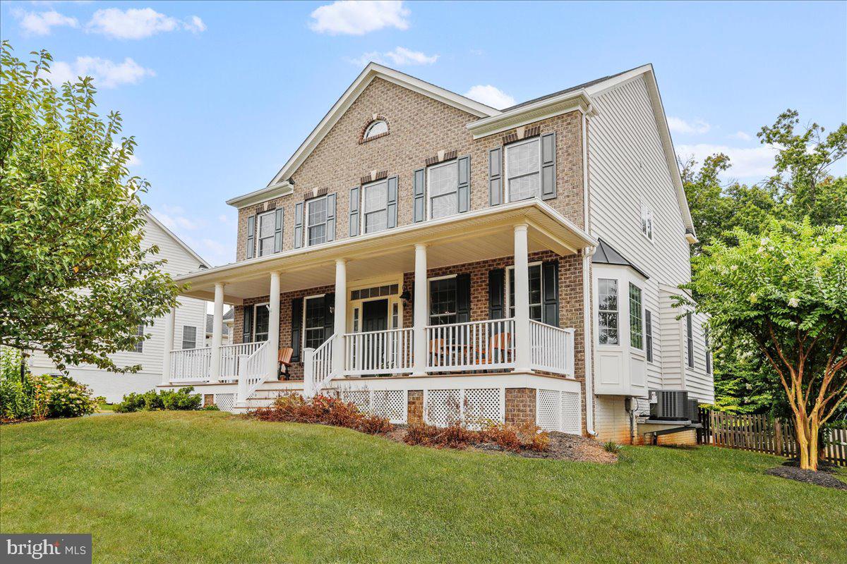 40594 Banshee Dr