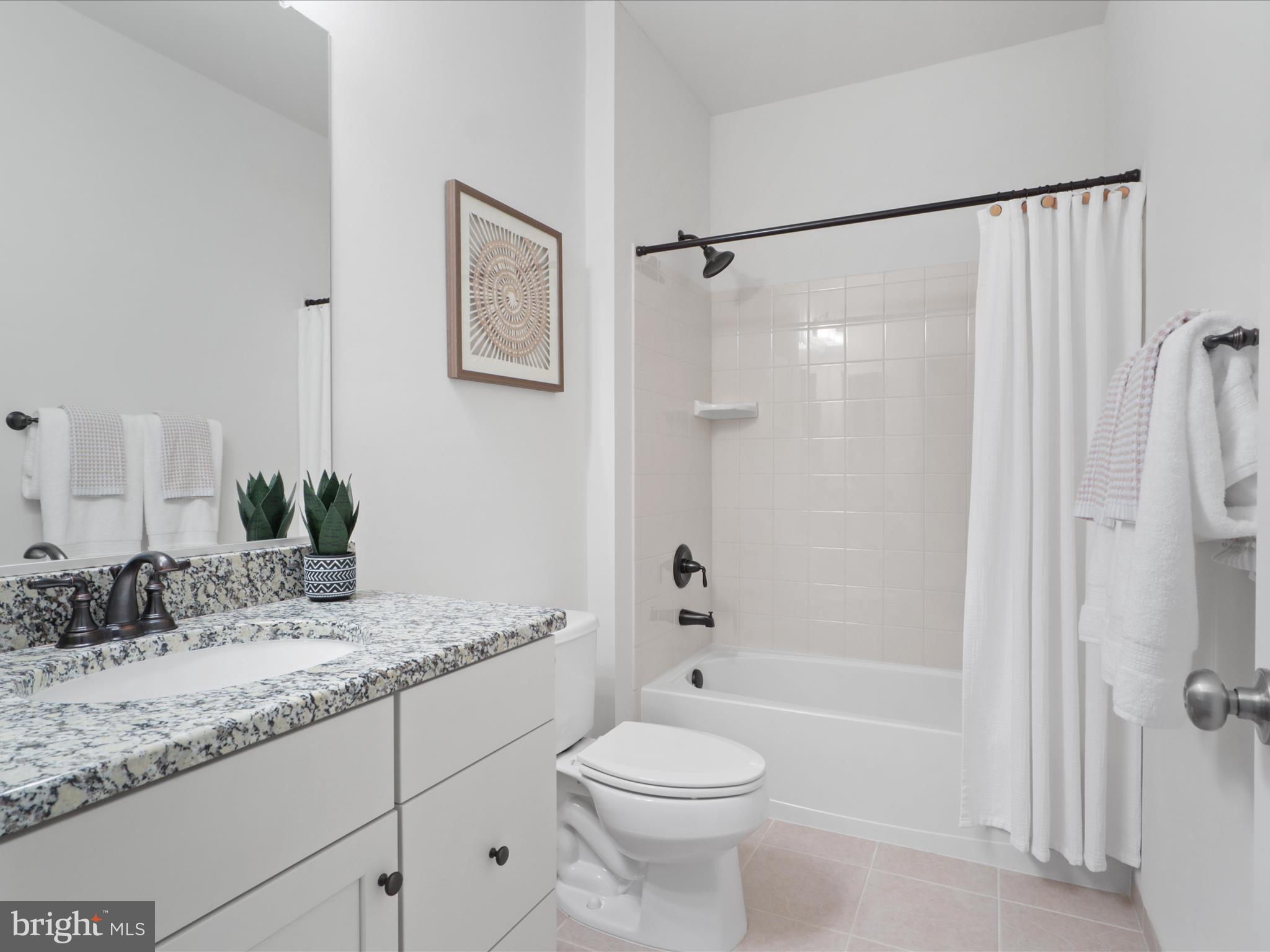 42361 Dogwood Glen Sq
