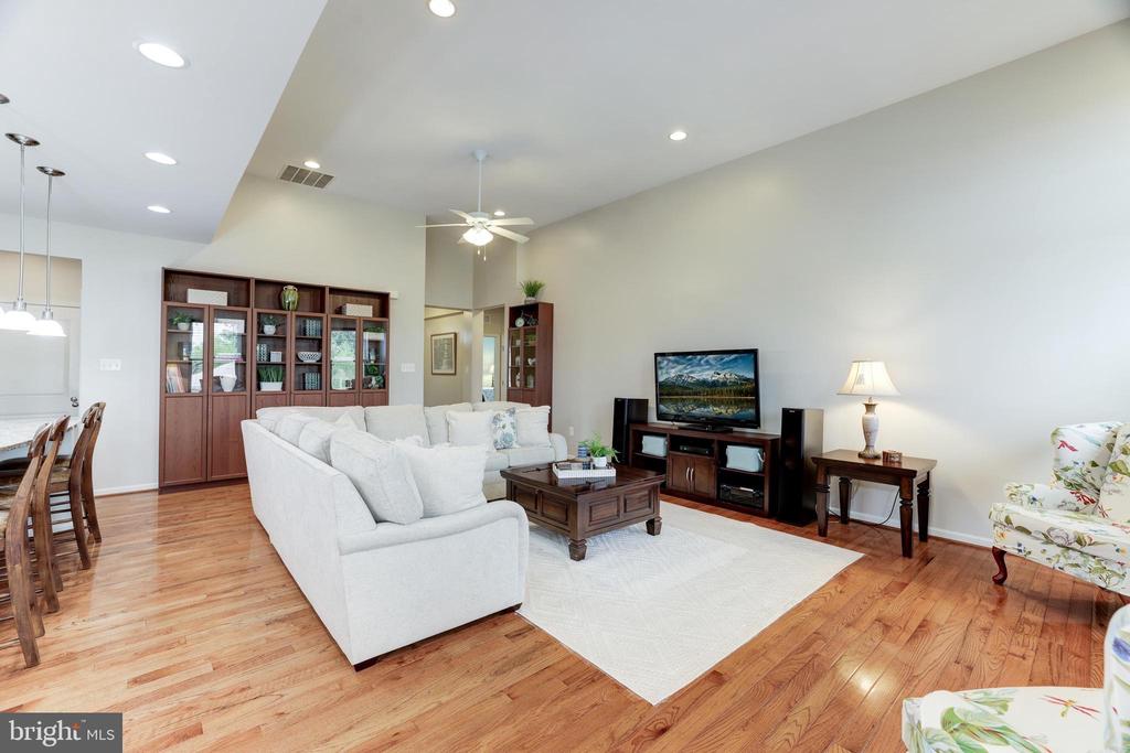 12015 George Farm Dr