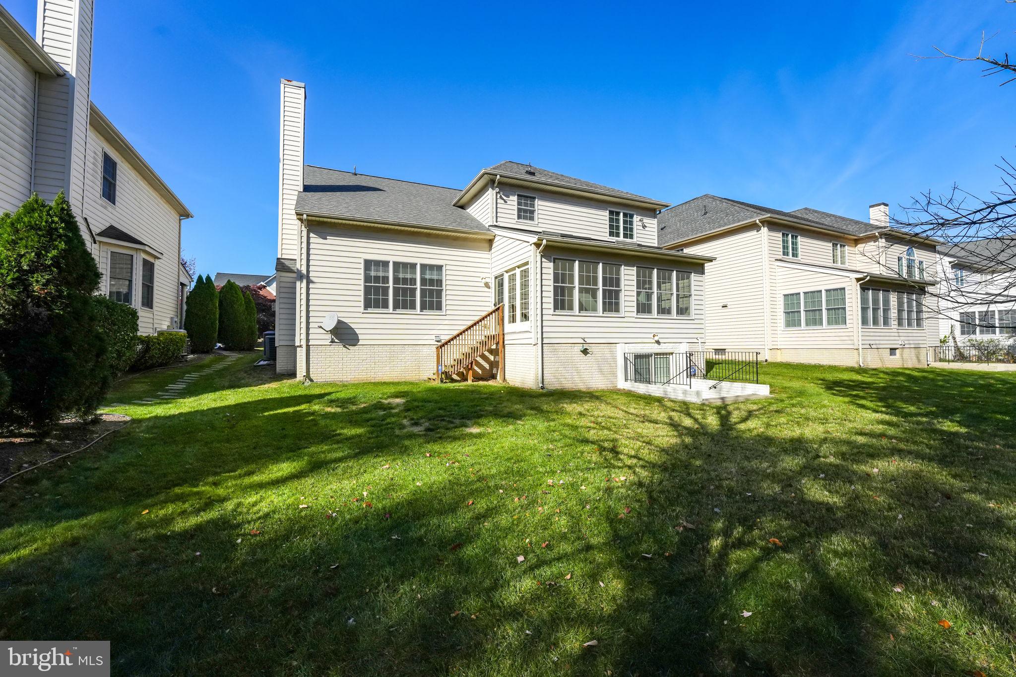 25896 Stinger Dr