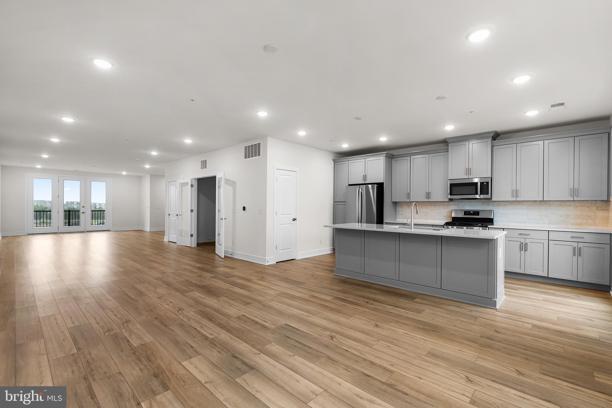 42710 Darala Dr