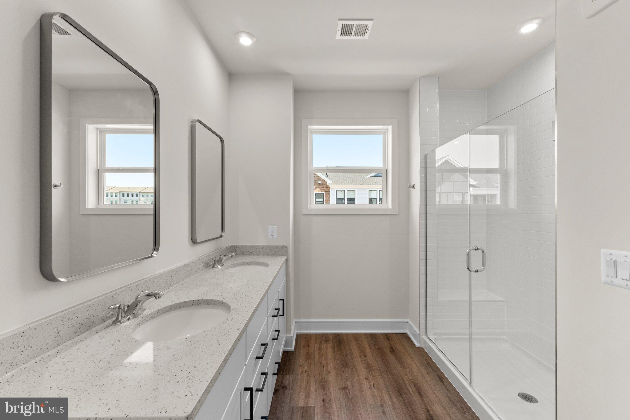 23679 Bolton Crescent #12-201