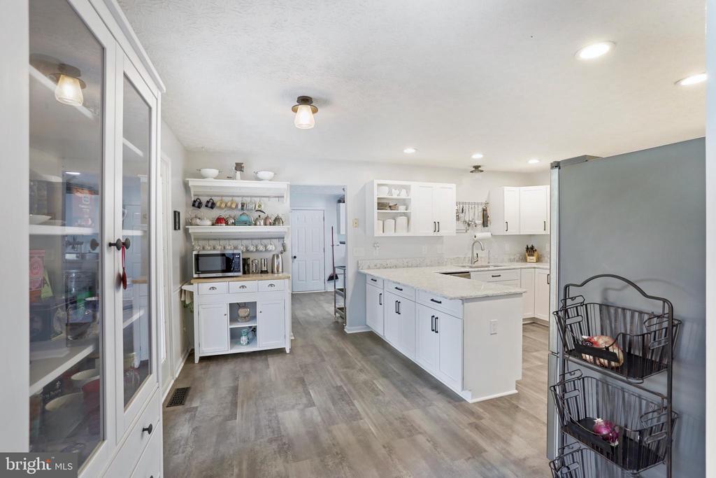 37671 Cooksville Rd