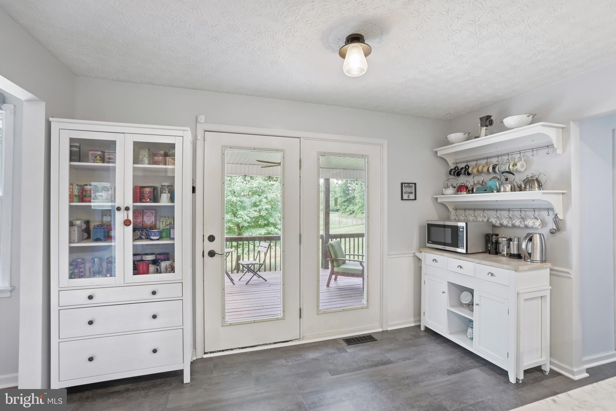 37671 Cooksville Rd