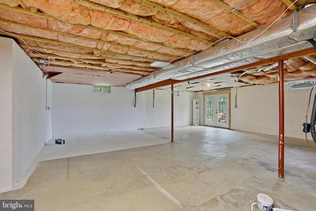 37671 Cooksville Rd