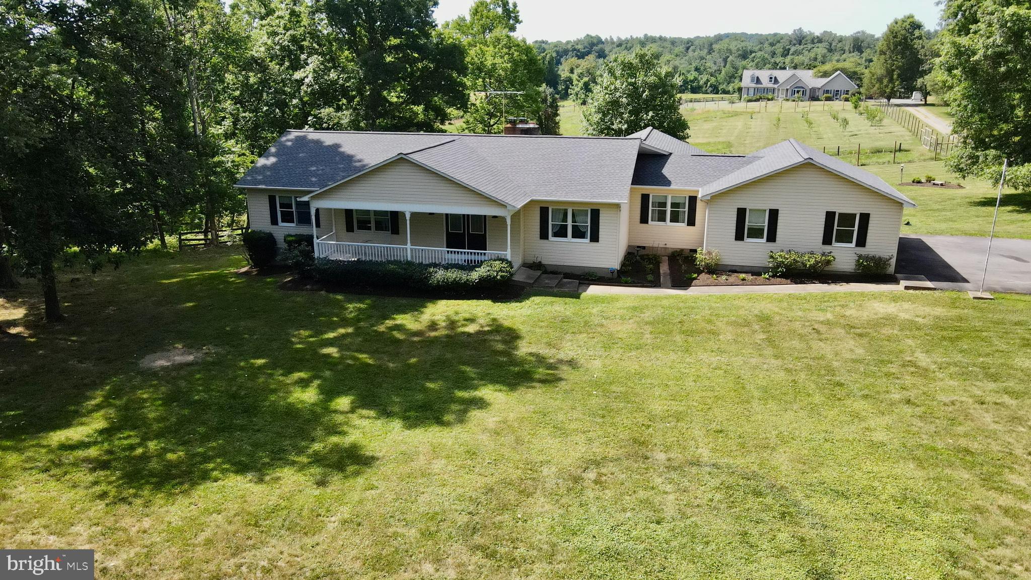 37671 Cooksville Rd