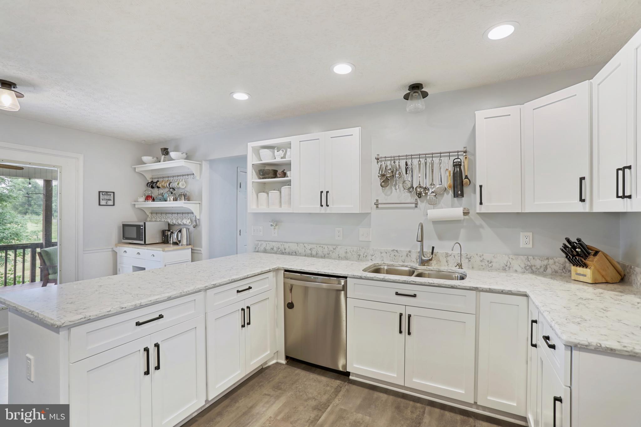 37671 Cooksville Rd