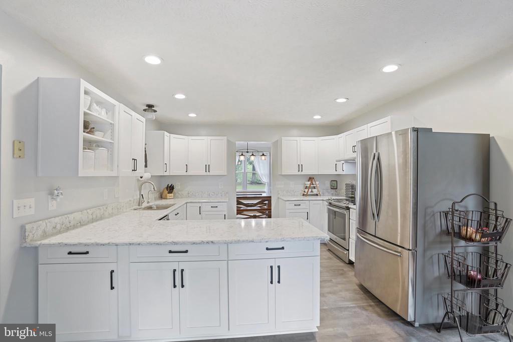 37671 Cooksville Rd