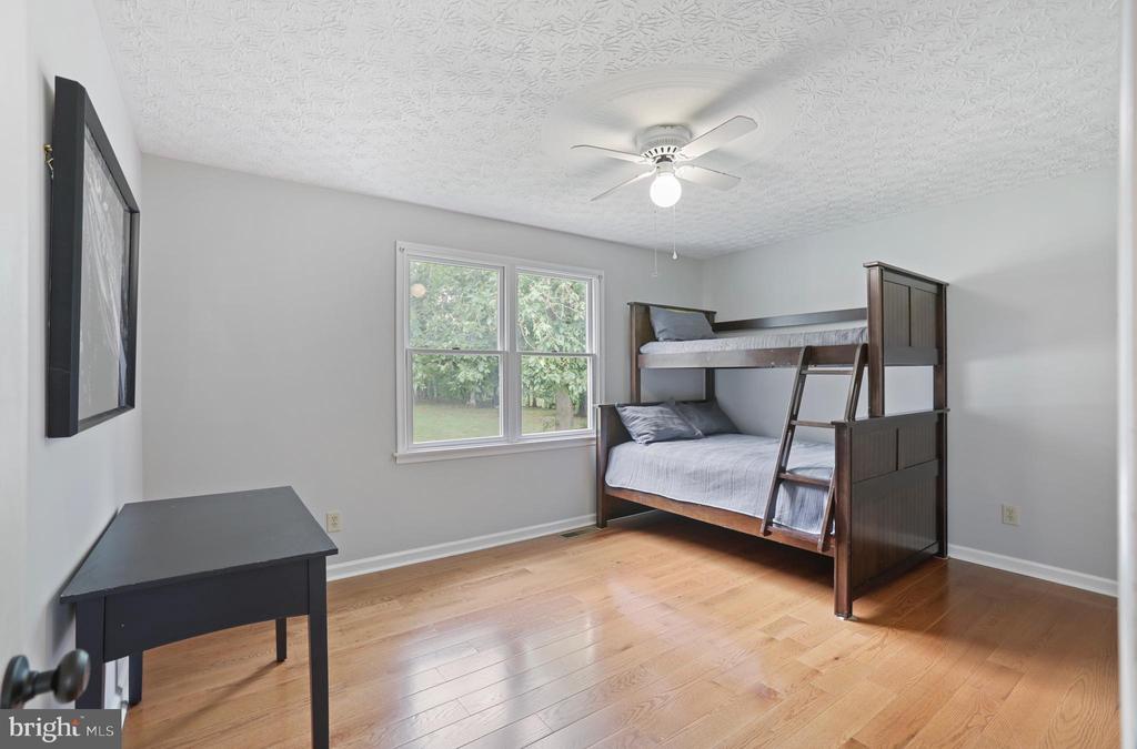 37671 Cooksville Rd