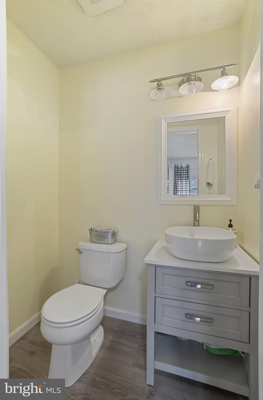 37671 Cooksville Rd