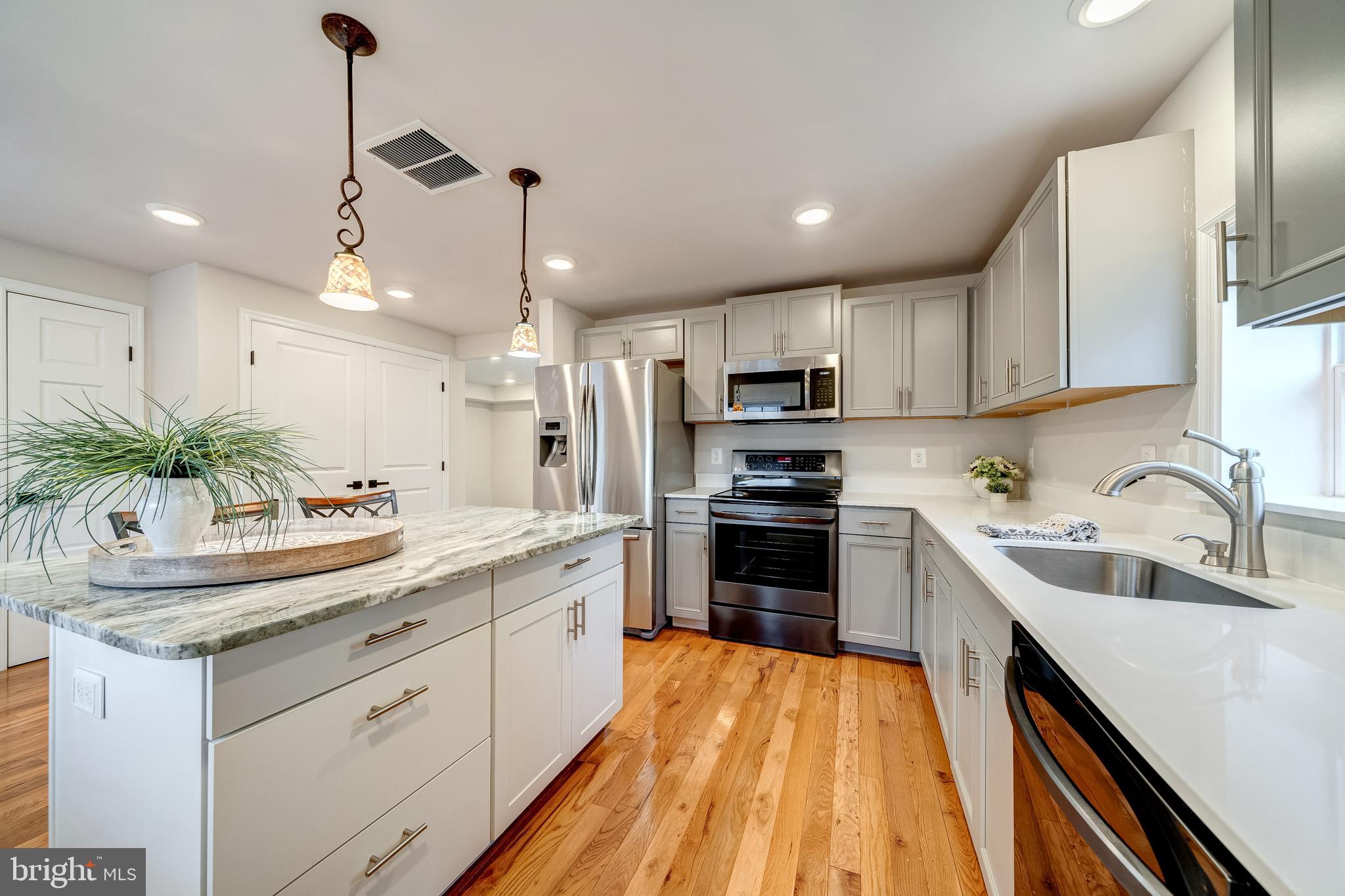41223 LITTLE RIVER TPKE