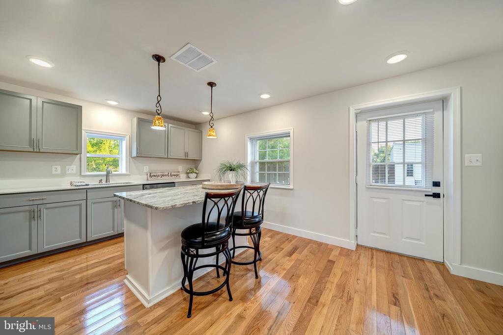 41223 LITTLE RIVER TPKE