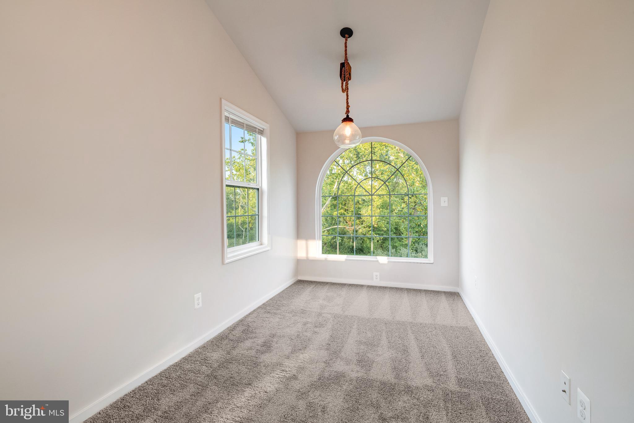 41223 LITTLE RIVER TPKE