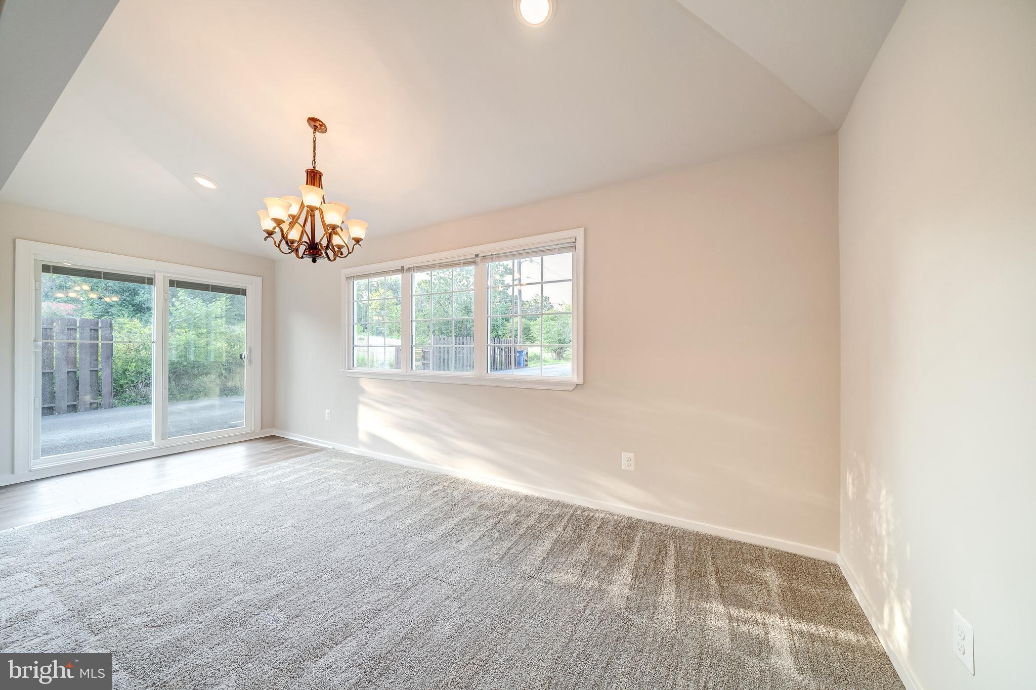 41223 LITTLE RIVER TPKE