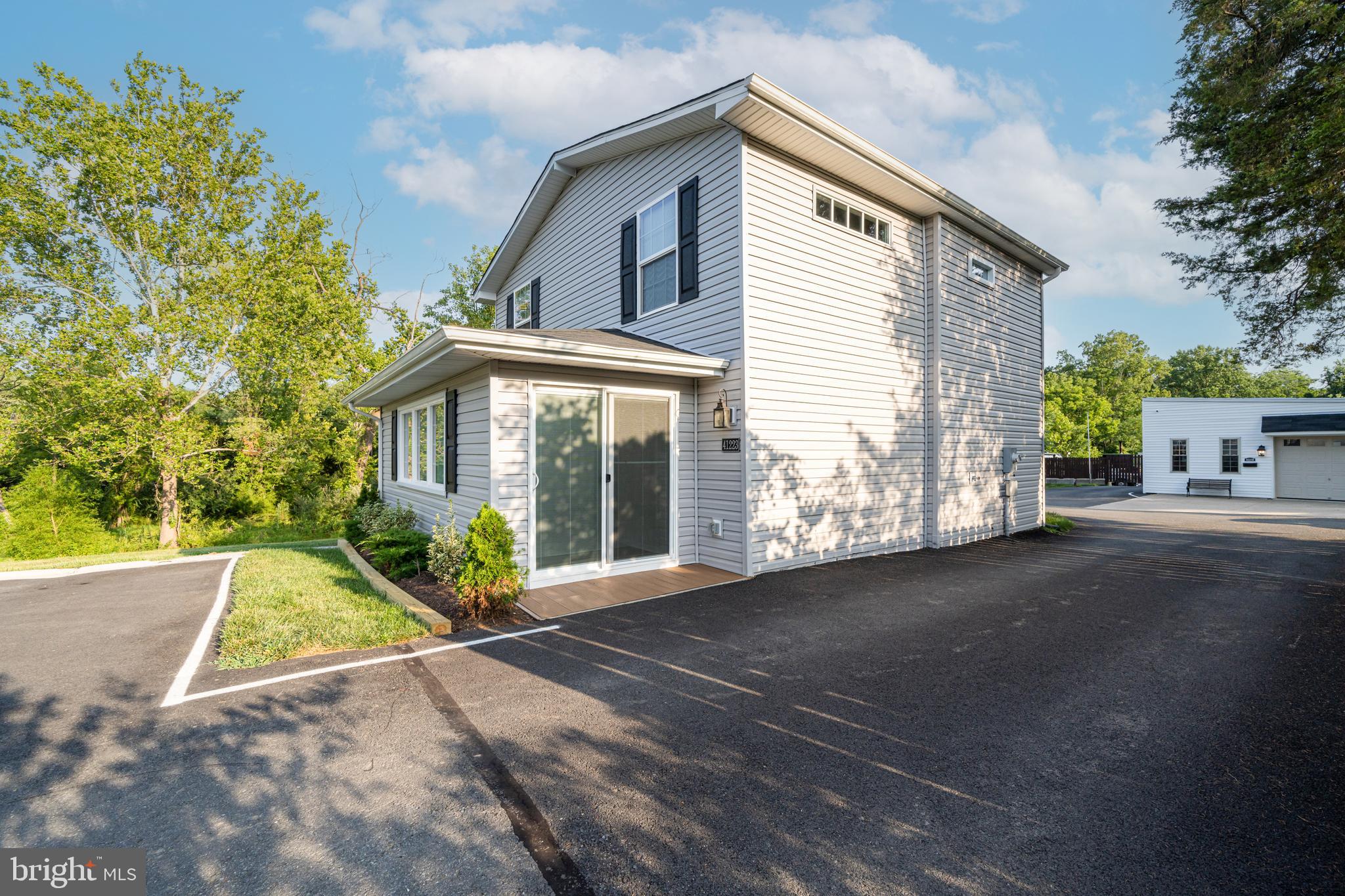 41223 LITTLE RIVER TPKE