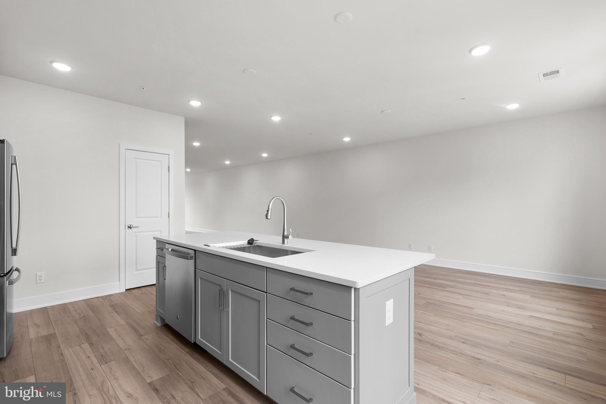 42724 Darala Dr